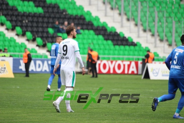 Sakaryaspor-Bodrumspor maçı fotoğrafları