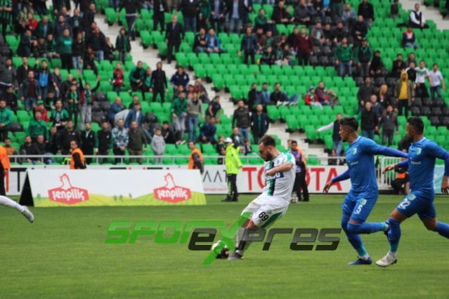 Sakaryaspor-Bodrumspor maçı fotoğrafları