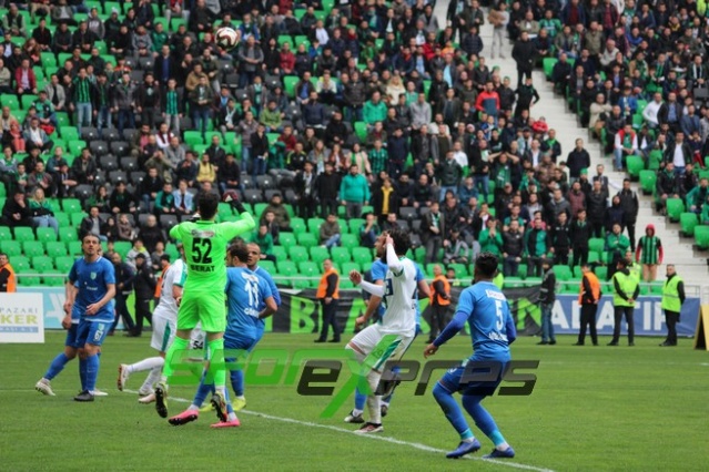 Sakaryaspor-Bodrumspor maçı fotoğrafları