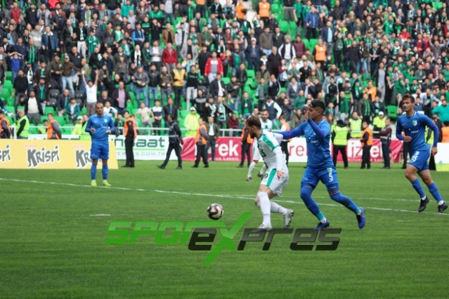 Sakaryaspor-Bodrumspor maçı fotoğrafları