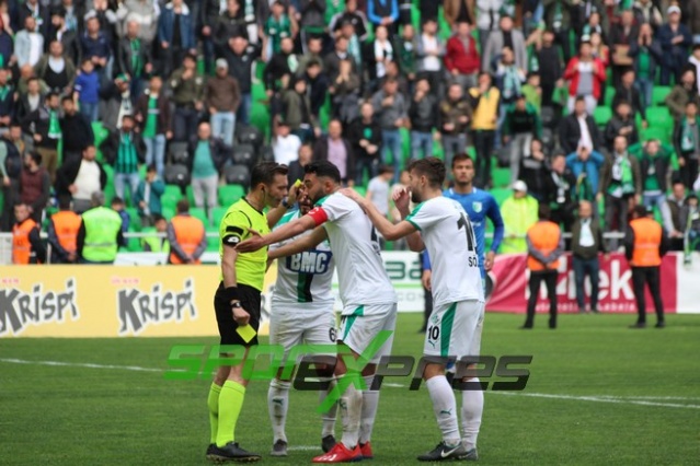 Sakaryaspor-Bodrumspor maçı fotoğrafları