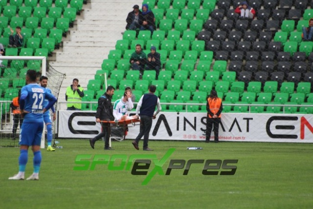 Sakaryaspor-Bodrumspor maçı fotoğrafları