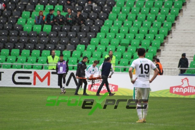 Sakaryaspor-Bodrumspor maçı fotoğrafları