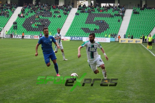 Sakaryaspor-Bodrumspor maçı fotoğrafları