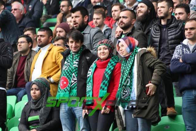 Sakaryaspor-Bodrumspor maçı fotoğrafları