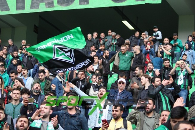 Sakaryaspor-Bodrumspor maçı fotoğrafları