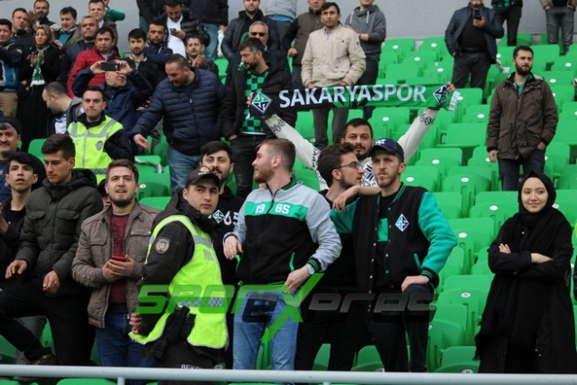 Sakaryaspor-Bodrumspor maçı fotoğrafları