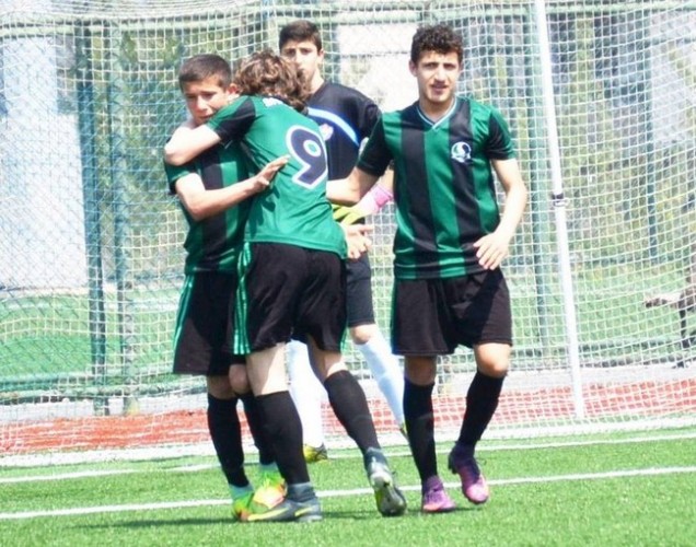 Sakaryaspor U14'ler idare etti 1-1