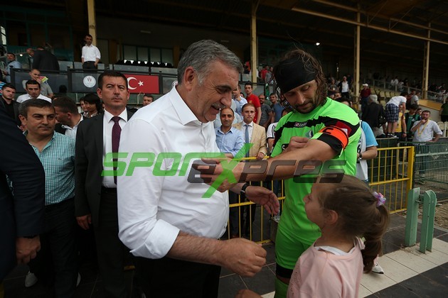 Sakaryaspor Finalde