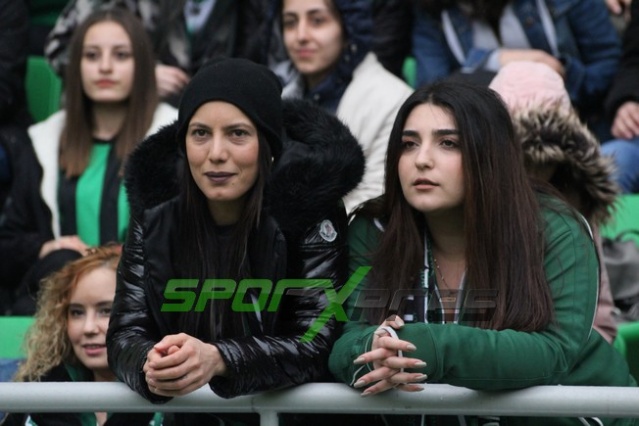 Sakaryaspor-Gümüşhanespor maçı fotoğrafları