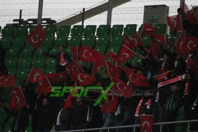 Sakaryaspor-Gümüşhanespor maçı fotoğrafları