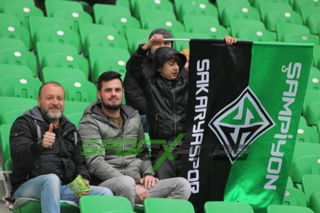 Sakaryaspor-Gümüşhanespor maçı fotoğrafları