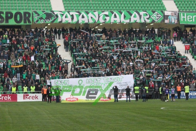 Sakaryaspor-Gümüşhanespor maçı fotoğrafları