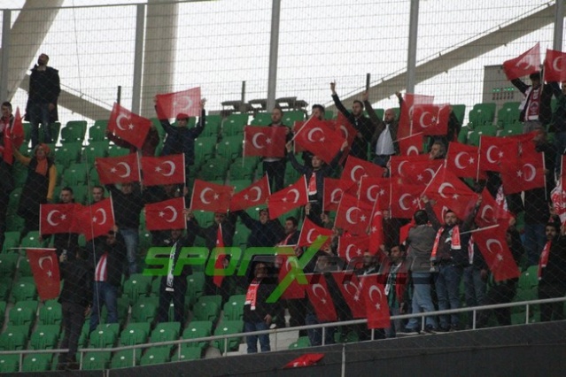 Sakaryaspor-Gümüşhanespor maçı fotoğrafları