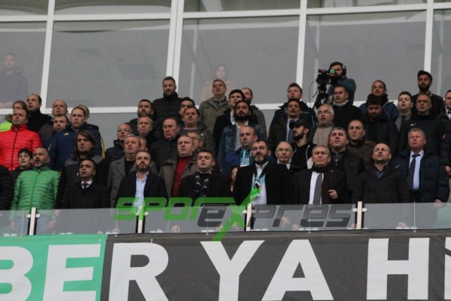 Sakaryaspor-Gümüşhanespor maçı fotoğrafları