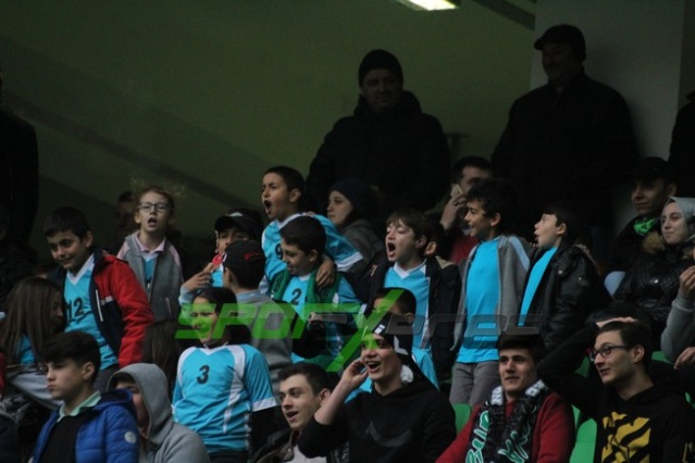 Sakaryaspor-Gümüşhanespor maçı fotoğrafları