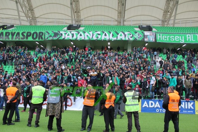 Sakaryaspor-Gümüşhanespor maçı fotoğrafları