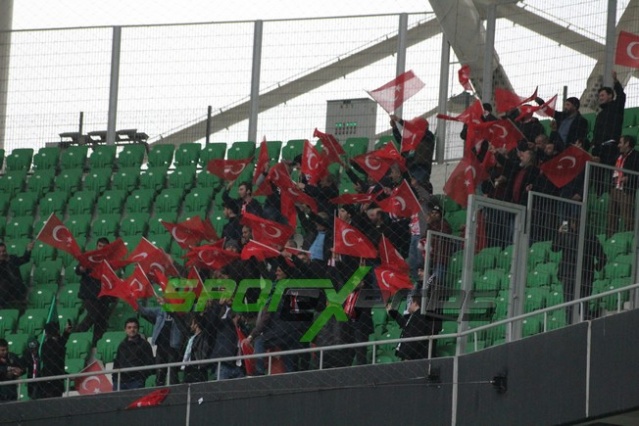 Sakaryaspor-Gümüşhanespor maçı fotoğrafları