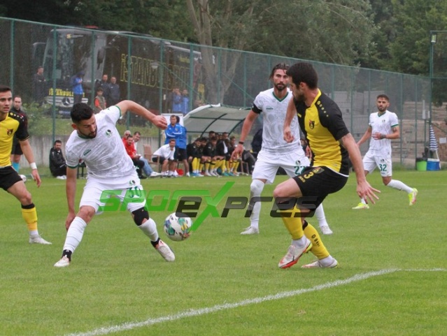 Sakaryaspor-İstanbulspor maçı fotoğrafları