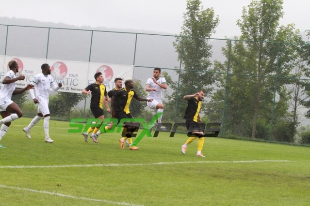 Sakaryaspor-İstanbulspor maçı fotoğrafları