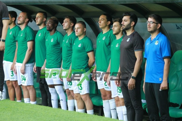 Sakaryaspor-Karagümrük maçı fotoğrafları