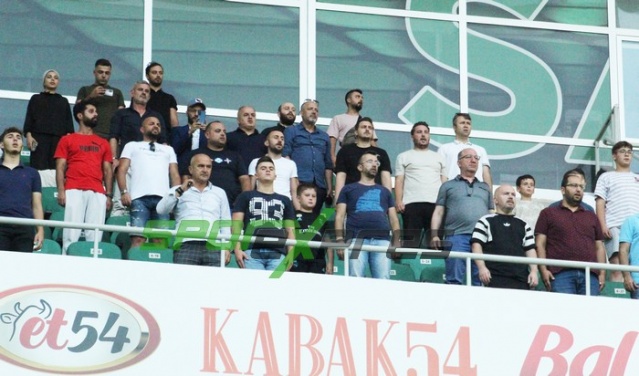 Sakaryaspor-Karagümrük maçı fotoğrafları