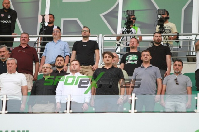 Sakaryaspor-Karagümrük maçı fotoğrafları