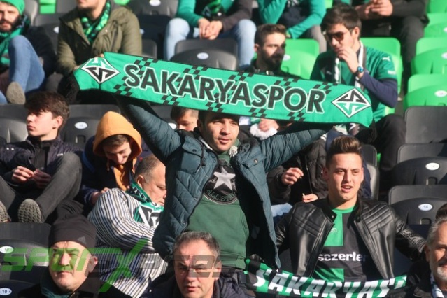 Sakaryaspor-Keçiörengücü maçı fotoğrafları