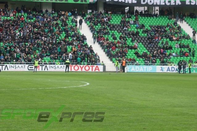 Sakaryaspor-Keçiörengücü maçı fotoğrafları