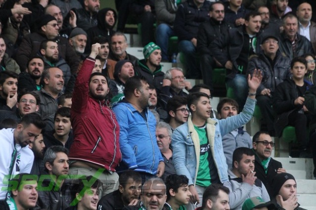 Sakaryaspor-Keçiörengücü maçı fotoğrafları