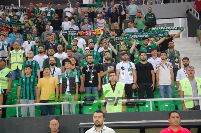 Sakaryaspor-Kocaelispor maçı fotoğrafları