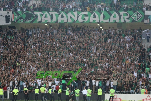 Sakaryaspor-Kocaelispor maçı fotoğrafları