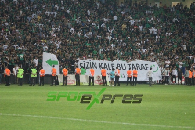Sakaryaspor-Kocaelispor maçı fotoğrafları