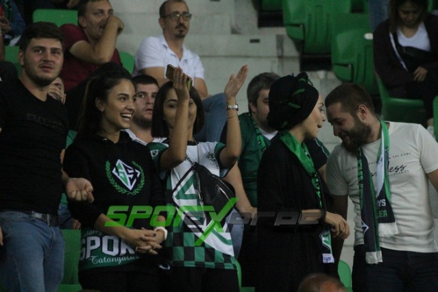 Sakaryaspor-Kocaelispor maçı fotoğrafları