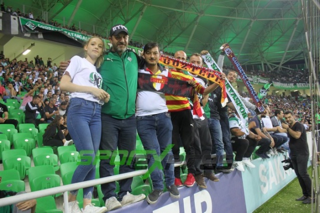 Sakaryaspor-Kocaelispor maçı fotoğrafları