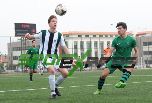 Sakaryaspor U17 şampiyonluğu erteledi