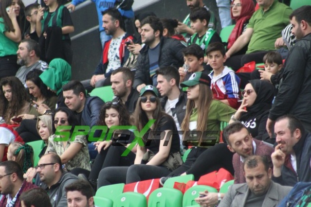 Sakaryaspor-Niğde maçı fotoğrafları