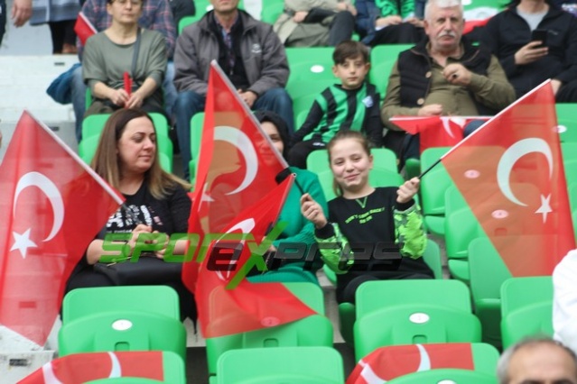 Sakaryaspor-Niğde maçı fotoğrafları