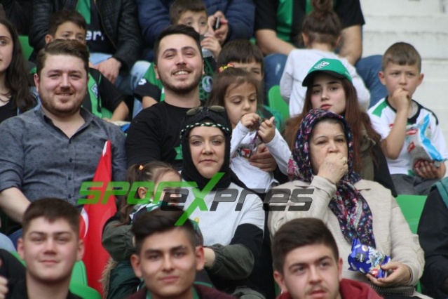 Sakaryaspor-Niğde maçı fotoğrafları