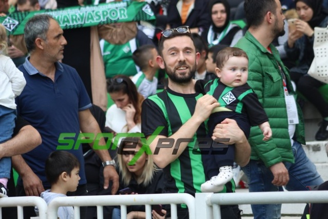 Sakaryaspor-Niğde maçı fotoğrafları
