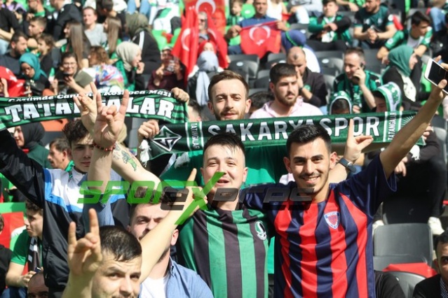 Sakaryaspor-Niğde maçı fotoğrafları