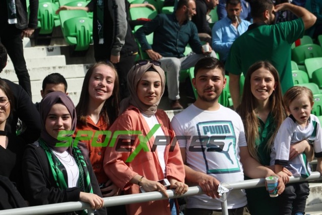 Sakaryaspor-Niğde maçı fotoğrafları