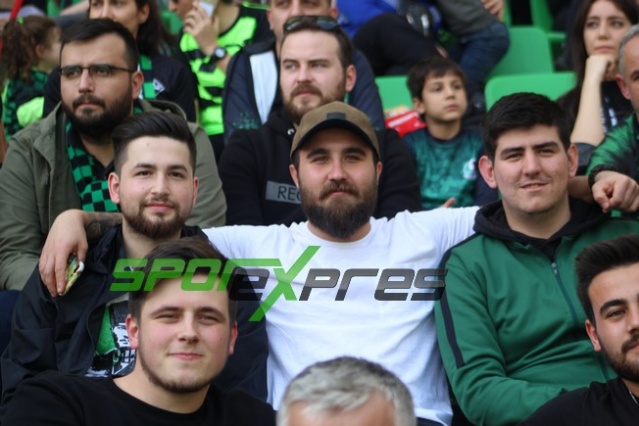 Sakaryaspor-Niğde maçı fotoğrafları