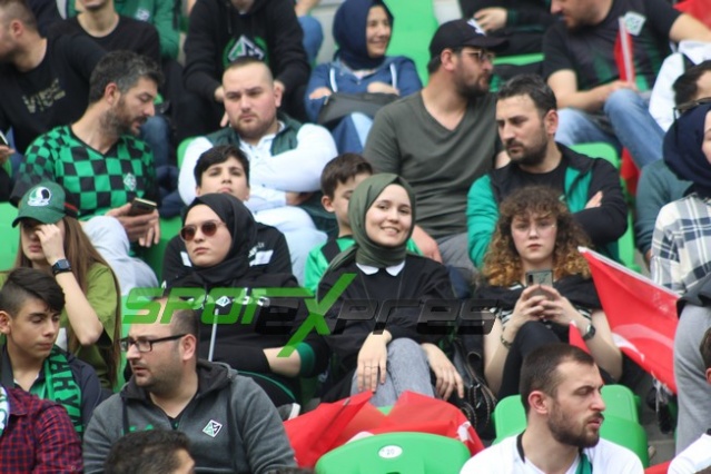 Sakaryaspor-Niğde maçı fotoğrafları