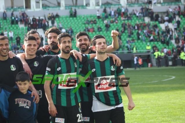 Sakaryaspor-Niğde maçı fotoğrafları