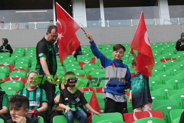 Sakaryaspor-Niğde maçı fotoğrafları