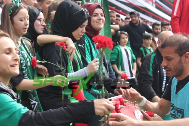 Sakaryaspor-Niğde maçı fotoğrafları