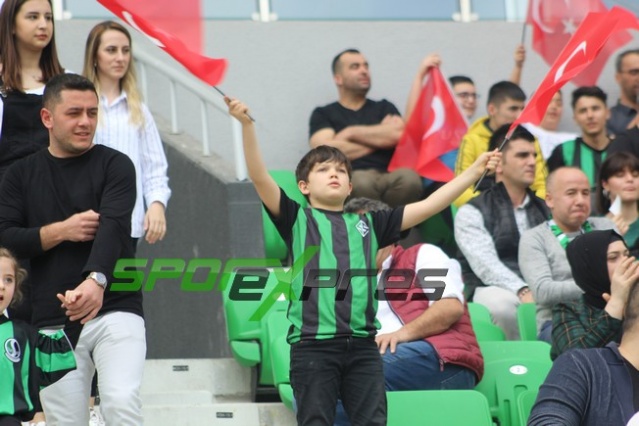 Sakaryaspor-Niğde maçı fotoğrafları