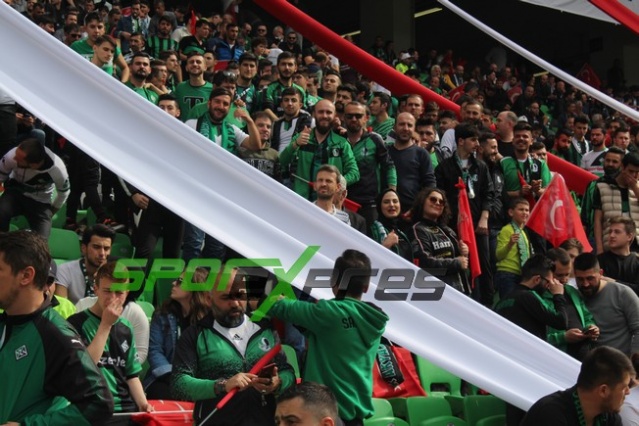 Sakaryaspor-Niğde maçı fotoğrafları