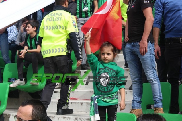 Sakaryaspor-Niğde maçı fotoğrafları